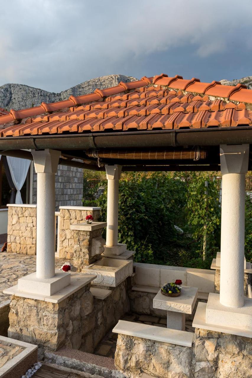 Holiday Home Lazustina Paradise Mihanici Esterno foto